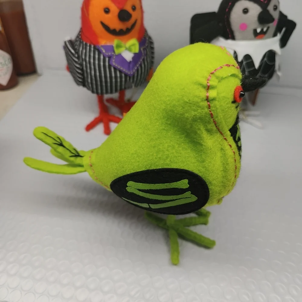 Target Hyde & Eek Featherly Friends Halloween Birds Lot Of 4